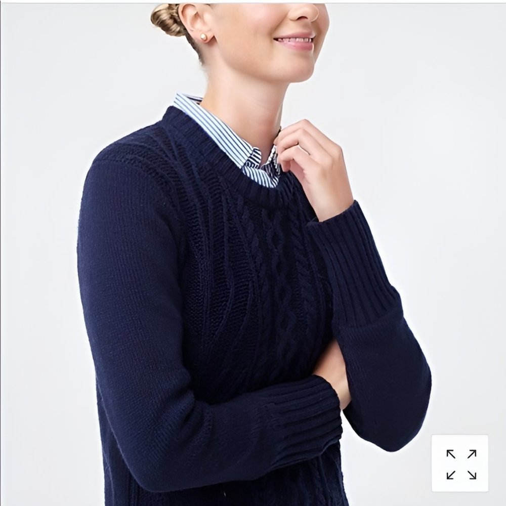 J. Crew Pointelle Cable-Front Lambswool Blend Pullover Sweater (size M)